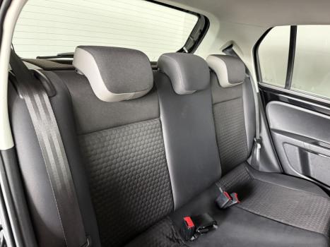 VOLKSWAGEN Cross UP 1.0 12V 4P TSI FLEX, Foto 6