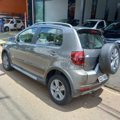 VOLKSWAGEN Crossfox 1.6 4P FLEX, Foto 6