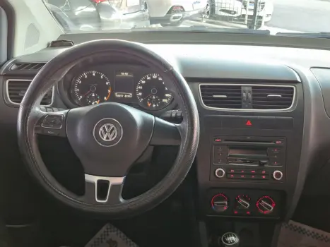VOLKSWAGEN Fox 1.0 4P FLEX, Foto 11
