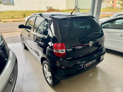 VOLKSWAGEN Fox 1.6 4P, Foto 6