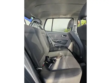VOLKSWAGEN Fox 1.6 4P, Foto 10