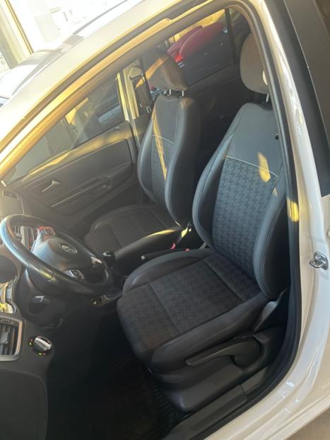 VOLKSWAGEN Fox 1.6 4P COMFORTLINE FLEX, Foto 8