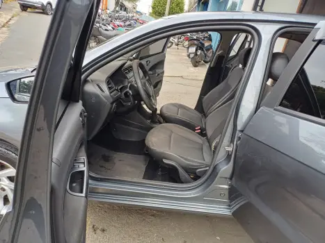 VOLKSWAGEN Gol 1.0 12V 4P FLEX MPI G7, Foto 12