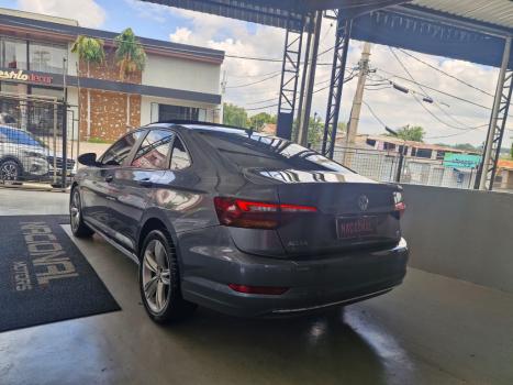 VOLKSWAGEN Jetta 1.4 4P 250 TSI TURBO COMFORTLINE AUTOM�TICO, Foto 5