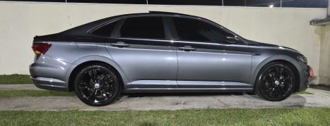VOLKSWAGEN Jetta 1.4 4P 250 TSI R-LINE AUTOM�TICO, Foto 4