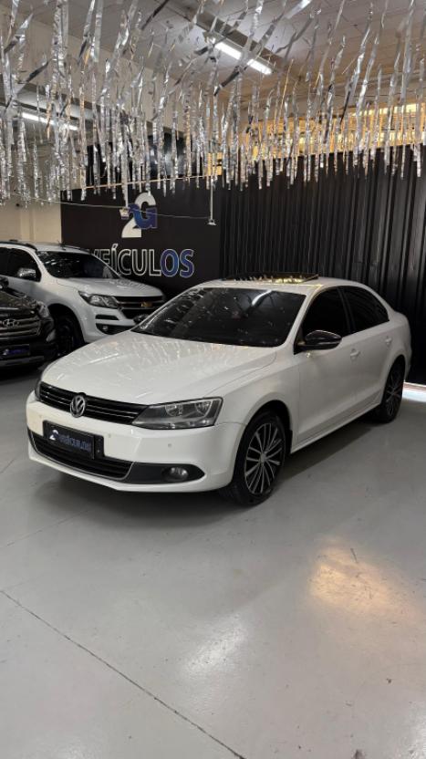 VOLKSWAGEN Jetta 2.0 4P TSI HIGHLINE 200 CV AUTOM�TICO, Foto 1