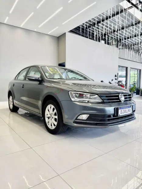 VOLKSWAGEN Jetta 2.0 4P COMFORTLINE FLEX, Foto 5