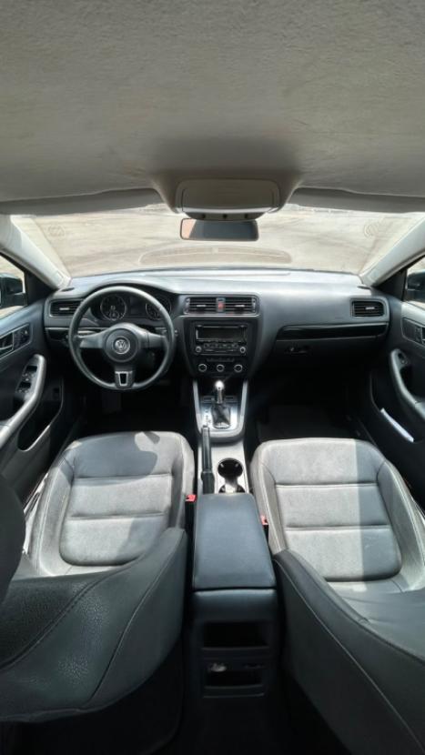 VOLKSWAGEN Jetta 2.0 4P FLEX COMFORTLINE TIPTRONIC AUTOM�TICO, Foto 7