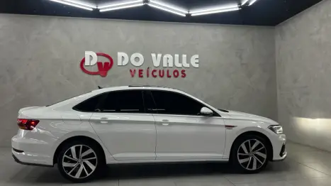 VOLKSWAGEN Jetta 2.0 4P 350 TSI GLI AUTOMÁTICO DSG, Foto 4
