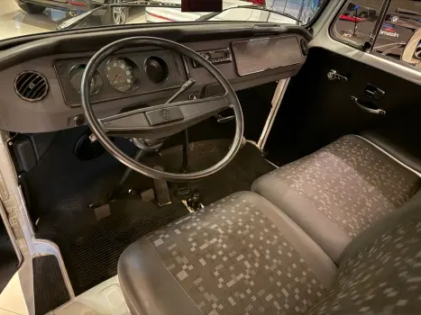 VOLKSWAGEN Kombi Furg�o 1.6, Foto 13