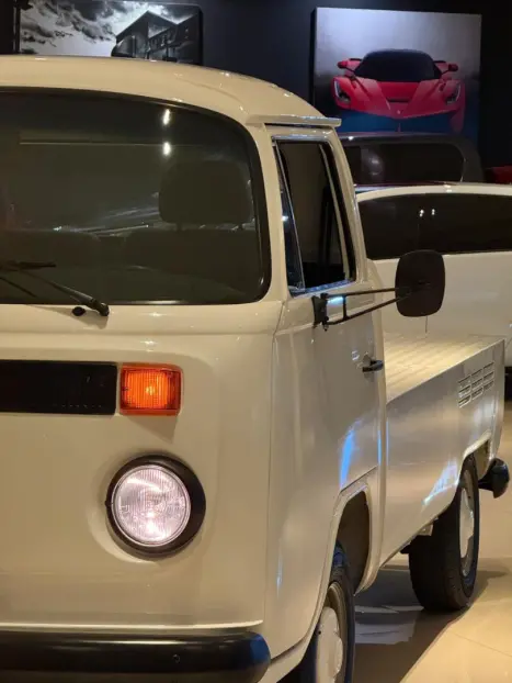 VOLKSWAGEN Kombi Furg�o 1.6, Foto 18