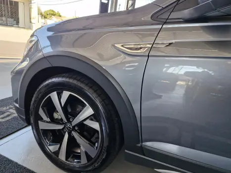 VOLKSWAGEN Nivus 1.0 4P FLEX 200 TSI HIGHLINE TURBO AUTOMTICO, Foto 5