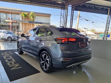 VOLKSWAGEN Nivus 1.0 4P FLEX 200 TSI HIGHLINE TURBO AUTOM�TICO, Foto 8