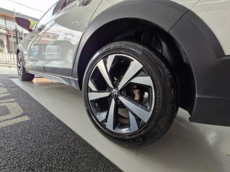 VOLKSWAGEN Nivus 1.0 4P FLEX 200 TSI HIGHLINE TURBO AUTOM�TICO, Foto 9