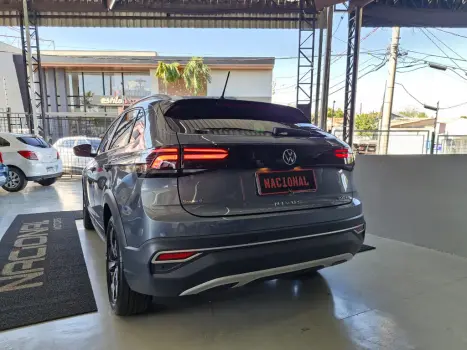 VOLKSWAGEN Nivus 1.0 4P FLEX 200 TSI HIGHLINE TURBO AUTOM�TICO, Foto 9