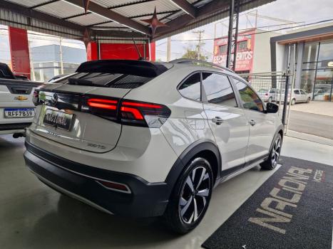 VOLKSWAGEN Nivus 1.0 4P FLEX 200 TSI HIGHLINE TURBO AUTOM�TICO, Foto 5