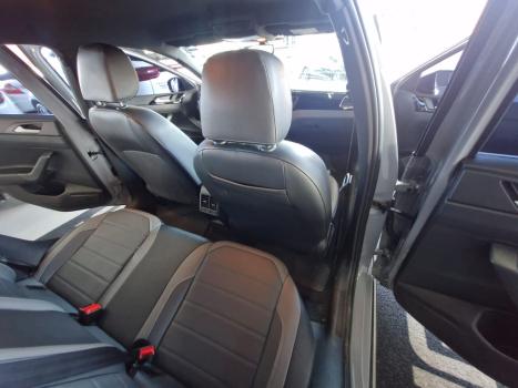 VOLKSWAGEN Nivus 1.0 4P FLEX 200 TSI HIGHLINE TURBO AUTOM�TICO, Foto 8