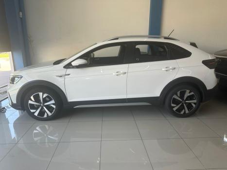 VOLKSWAGEN Nivus 1.0 4P FLEX 200 TSI HIGHLINE TURBO AUTOM�TICO, Foto 3