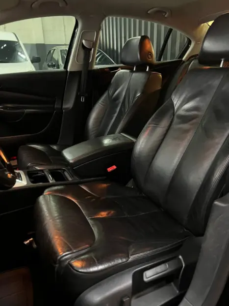 VOLKSWAGEN Passat 2.0 16V 4P FSI AUTOM�TICO DSG, Foto 11
