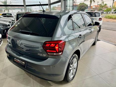 VOLKSWAGEN Polo Hatch 1.0 12V 4P 200 TSI  COMFORTLINE AUTOMÁTICO, Foto 4 VOLKSWAGEN Polo Hatch 1.0 12V 4P 200 TSI  COMFORTLINE AUTOMÁTICO, Foto 4