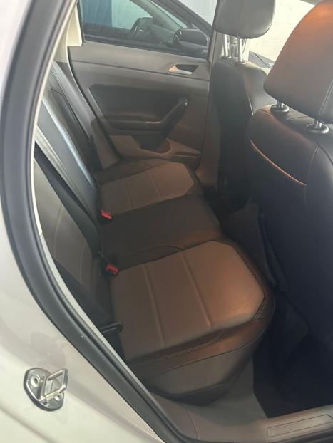 VOLKSWAGEN Polo Hatch 1.0 12V 4P 200 TSI HIGHLINE AUTOMÁTICO, Foto 3 VOLKSWAGEN Polo Hatch 1.0 12V 4P 200 TSI HIGHLINE AUTOMÁTICO, Foto 3