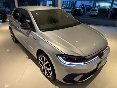 VOLKSWAGEN Polo Hatch 1.4 4P 250 TSI GTS AUTOMÁTICO, Foto 7 VOLKSWAGEN Polo Hatch 1.4 4P 250 TSI GTS AUTOMÁTICO, Foto 7