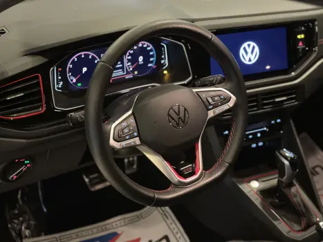 VOLKSWAGEN Polo Hatch 1.4 4P 250 TSI GTS AUTOMÁTICO, Foto 8 VOLKSWAGEN Polo Hatch 1.4 4P 250 TSI GTS AUTOMÁTICO, Foto 8