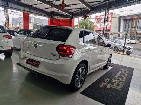 VOLKSWAGEN Polo Hatch 1.0 12V 4P 200 TSI  COMFORTLINE AUTOM�TICO, Foto 4