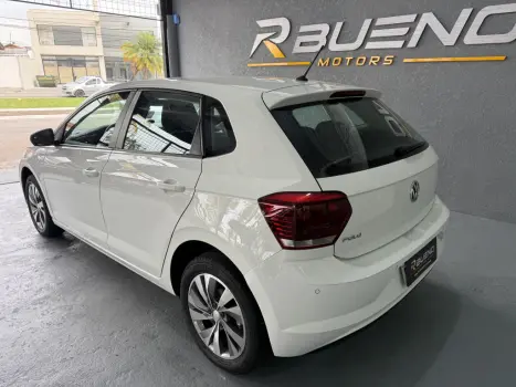 VOLKSWAGEN Polo Hatch 1.0 12V 4P 200 TSI  COMFORTLINE AUTOM�TICO, Foto 3