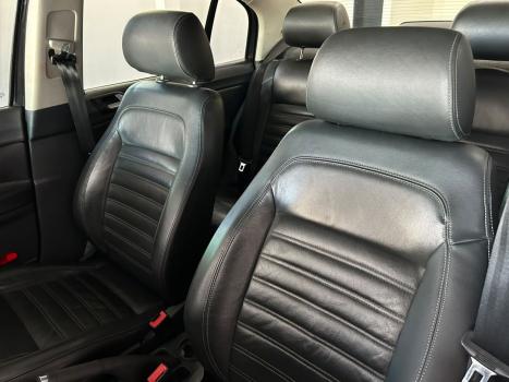 VOLKSWAGEN Polo Sedan 1.6 4P COMFORTLINE FLEX, Foto 6