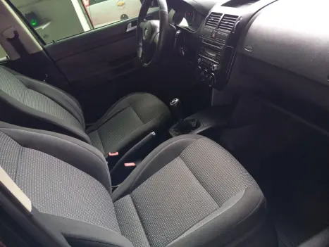 VOLKSWAGEN Polo Sedan 1.6 4P FLEX, Foto 11