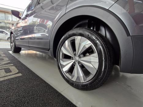 VOLKSWAGEN T-Cross 1.0 4P 200 TSI FLEX COMFORTLINE AUTOMÁTICO, Foto 8 VOLKSWAGEN T-Cross 1.0 4P 200 TSI FLEX COMFORTLINE AUTOMÁTICO, Foto 8