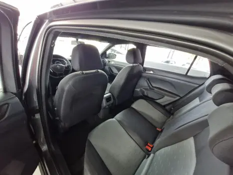 VOLKSWAGEN T-Cross 1.0 4P 200 TSI FLEX COMFORTLINE AUTOMÁTICO, Foto 9 VOLKSWAGEN T-Cross 1.0 4P 200 TSI FLEX COMFORTLINE AUTOMÁTICO, Foto 9