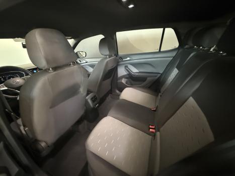 VOLKSWAGEN T-Cross 1.0 4P 200 TSI FLEX COMFORTLINE AUTOMÁTICO, Foto 8 VOLKSWAGEN T-Cross 1.0 4P 200 TSI FLEX COMFORTLINE AUTOMÁTICO, Foto 8
