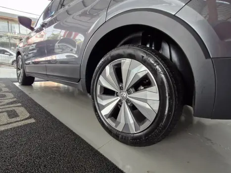 VOLKSWAGEN T-Cross 1.0 4P 200 TSI FLEX COMFORTLINE AUTOMTICO, Foto 8