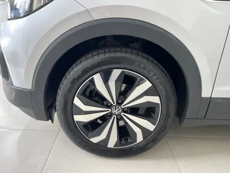 VOLKSWAGEN T-Cross 1.0 4P 200 TSI FLEX COMFORTLINE AUTOM�TICO, Foto 10