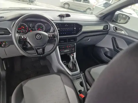 VOLKSWAGEN T-Cross 1.0 4P 200 TSI FLEX COMFORTLINE AUTOM�TICO, Foto 11