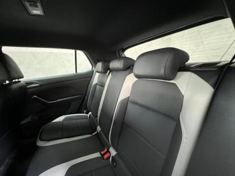 VOLKSWAGEN T-Cross 1.4 4P 250 TSI FLEX HIGHLINE AUTOM�TICO, Foto 6