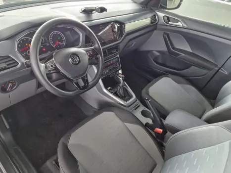 VOLKSWAGEN T-Cross 1.0 4P 200 TSI FLEX COMFORTLINE AUTOM�TICO, Foto 12