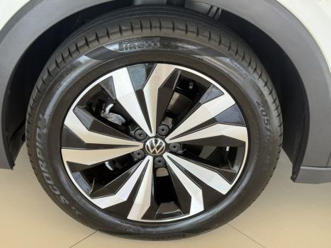 VOLKSWAGEN T-Cross 1.4 4P 250 TSI FLEX HIGHLINE AUTOM�TICO, Foto 4