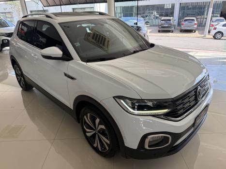 VOLKSWAGEN T-Cross 1.4 4P 250 TSI FLEX HIGHLINE AUTOM�TICO, Foto 9