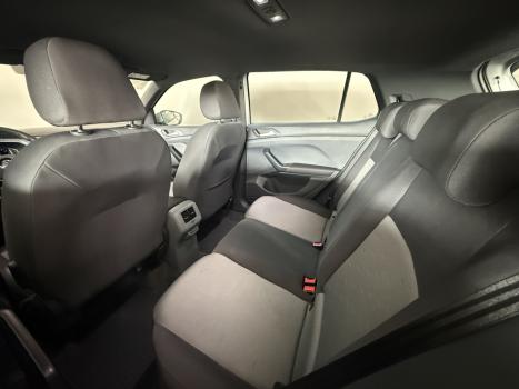VOLKSWAGEN T-Cross 1.0 4P 200 TSI FLEX COMFORTLINE AUTOM�TICO, Foto 9