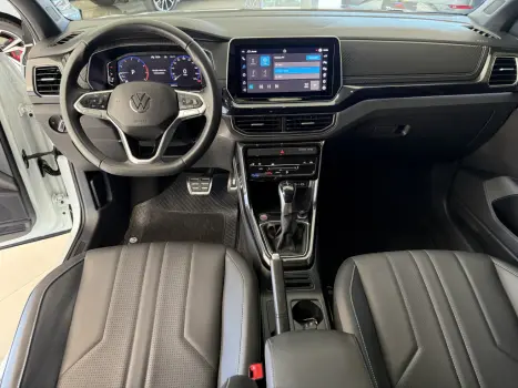 VOLKSWAGEN T-Cross 1.4 4P 250 TSI FLEX HIGHLINE AUTOM�TICO, Foto 9