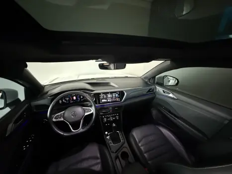 VOLKSWAGEN Taos 1.4 16V 4P FLEX 250 TSI HIGHLINE AUTOM�TICO, Foto 5