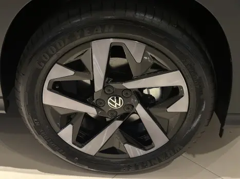 VOLKSWAGEN Tera 1.0 12V 4P 170 TSI HIGH AUTOMÁTICO, Foto 9 VOLKSWAGEN Tera 1.0 12V 4P 170 TSI HIGH AUTOMÁTICO, Foto 9