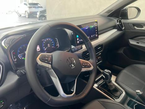 VOLKSWAGEN Tera 1.0 12V 4P 170 TSI HIGH AUTOM�TICO, Foto 3