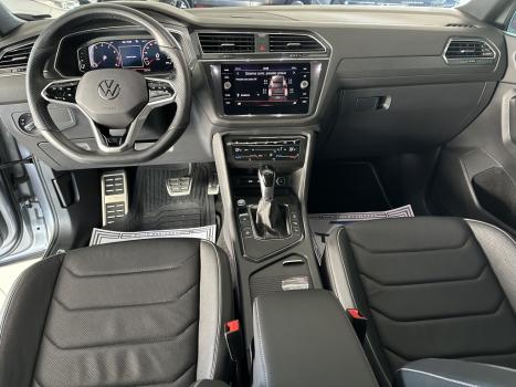 VOLKSWAGEN Tiguan 2.0 16V 4P TSI 300 TURBO R-LINE AUTOMTICO, Foto 9