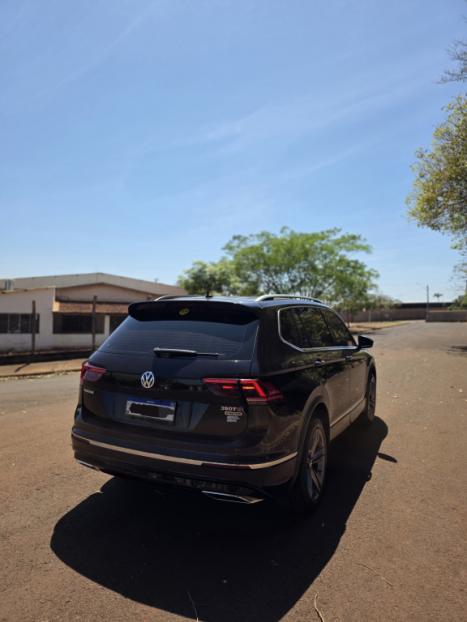 VOLKSWAGEN Tiguan 2.0 350 TSI TOTAL FLEX ALLSPACE R-LINE 4-MOTION TURBO AUTOMTICO DSG, Foto 2