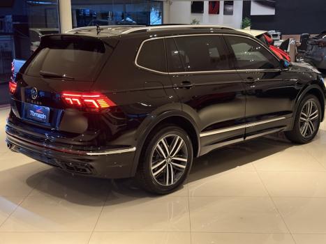 VOLKSWAGEN Tiguan 2.0 300 TSI ALLSPACE R-LINE TURBO AUTOM�TICO, Foto 3