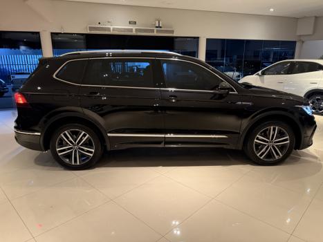 VOLKSWAGEN Tiguan 2.0 300 TSI ALLSPACE R-LINE TURBO AUTOM�TICO, Foto 14